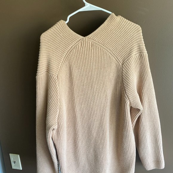 V Neck Sweater - Picture 3 of 3